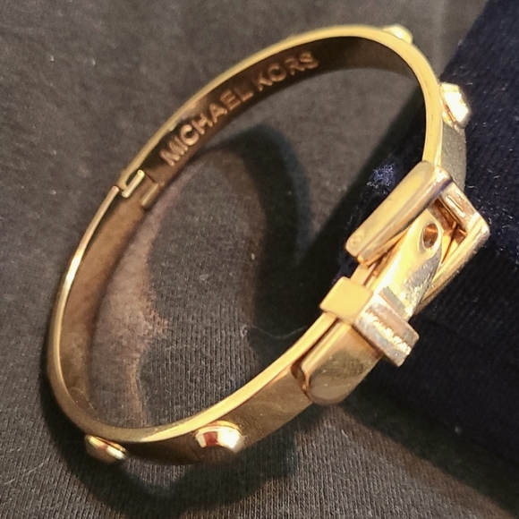 Michael Kors Belt Bangle